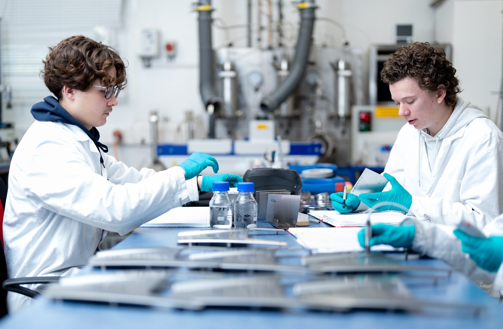 Mitarbeiterfoto Saarland: Team von EPG bei der Arbeit im Labor