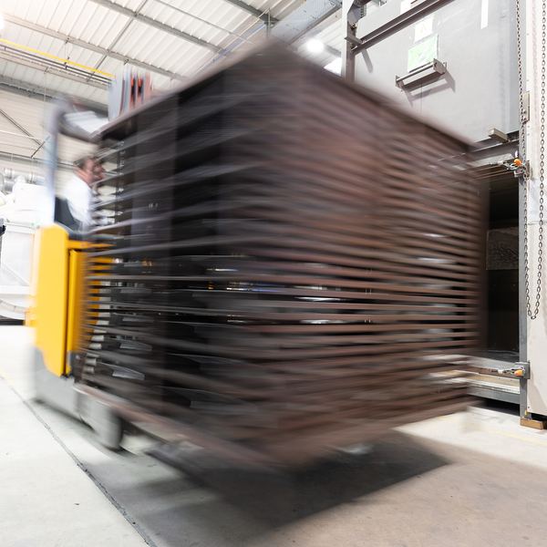 Industrial photography Saarland: moving component in EPG production